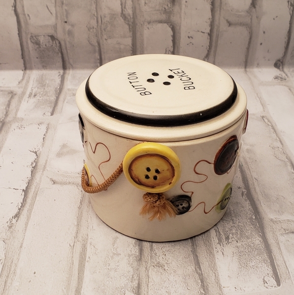 Fred Roberts Bucket of Buttons - Picture 2 of 11